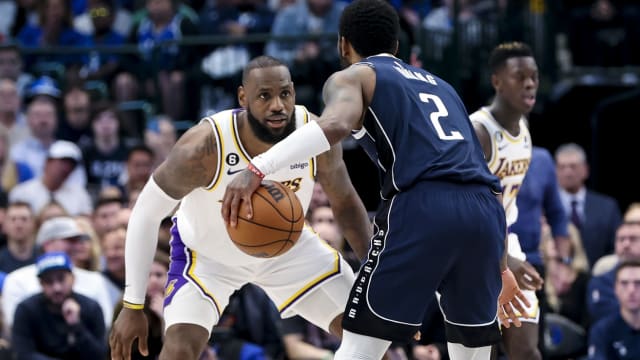 Kyrie Irving, Dallas Mavericks, Los Angeles Lakers